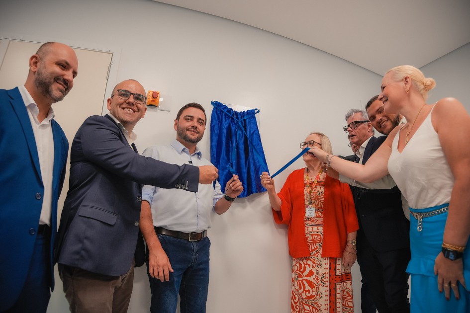 Vice-governador participa de entrega de tomógrafo em Portão