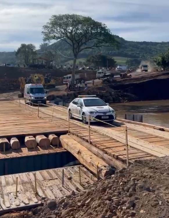 Liberado o trânsito na ponte baixa do Reconstruindo Conexões em Feliz