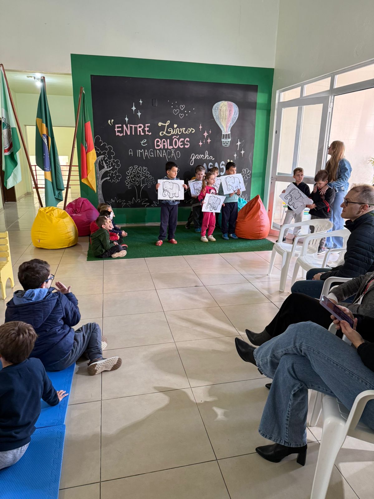 EMEI Moranguinho inaugura novo espaço da leitura 