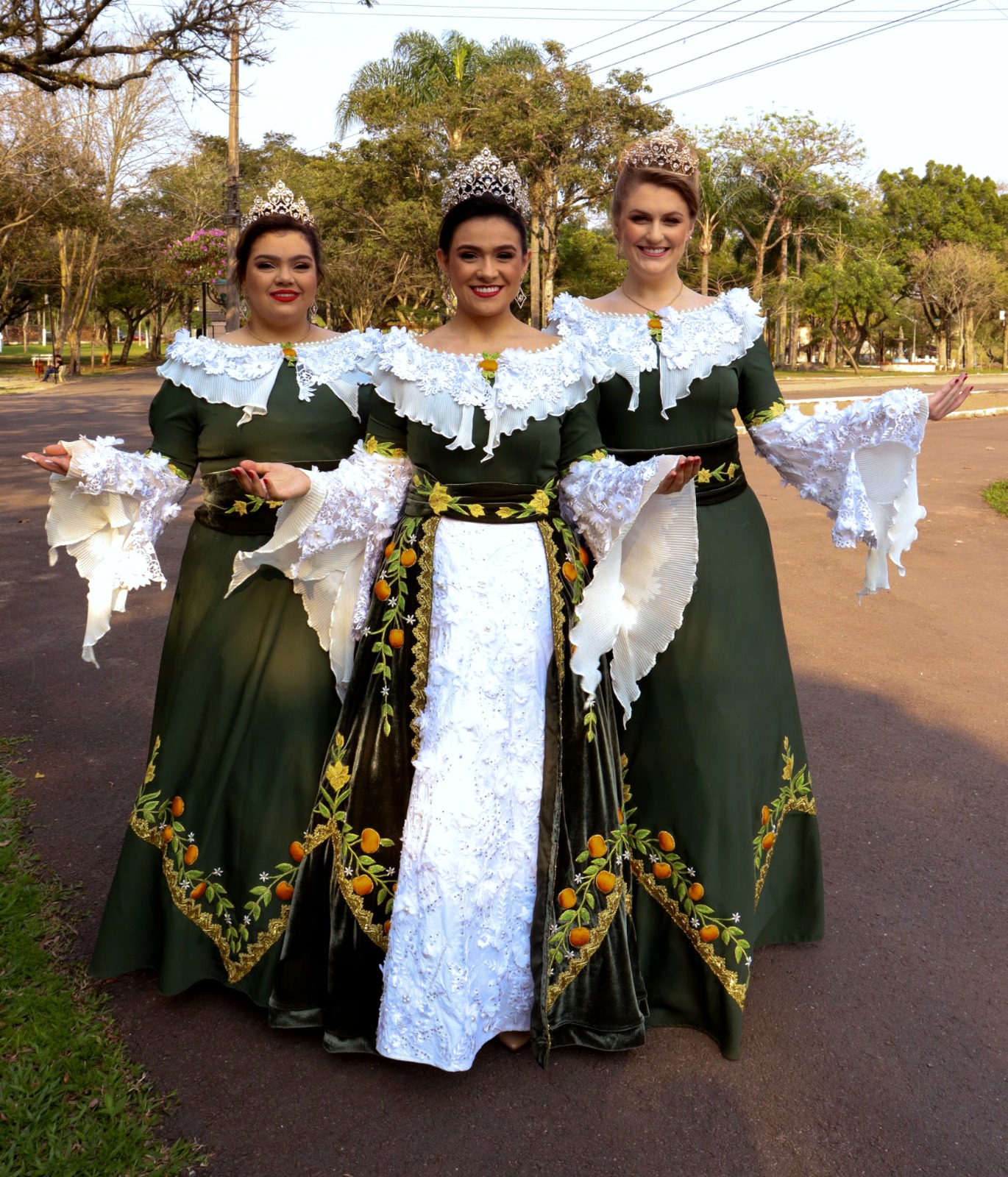 Desfile Cênico vai abrir em grande estilo a 22ª Festa da Bergamota e das Flores