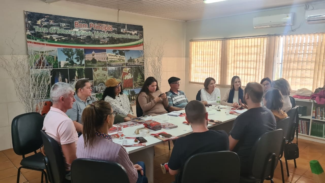 Turismo é trabalhado de maneira paralela com a Festa Nacional do Moranguinho