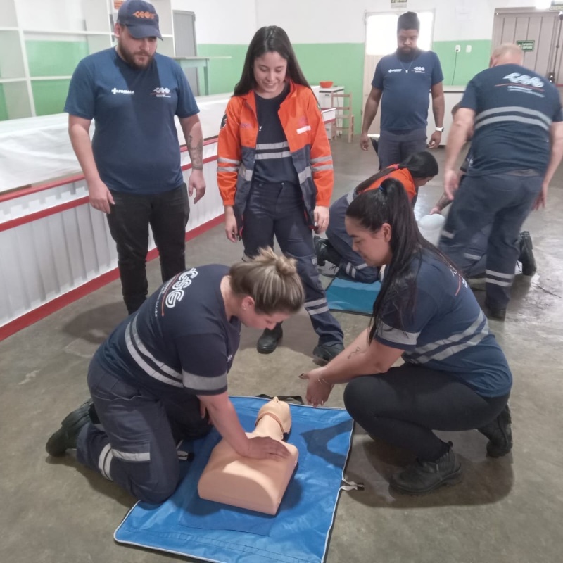 Equipes de resgate da CSG recebem capacitação às vésperas da alta temporada de verão