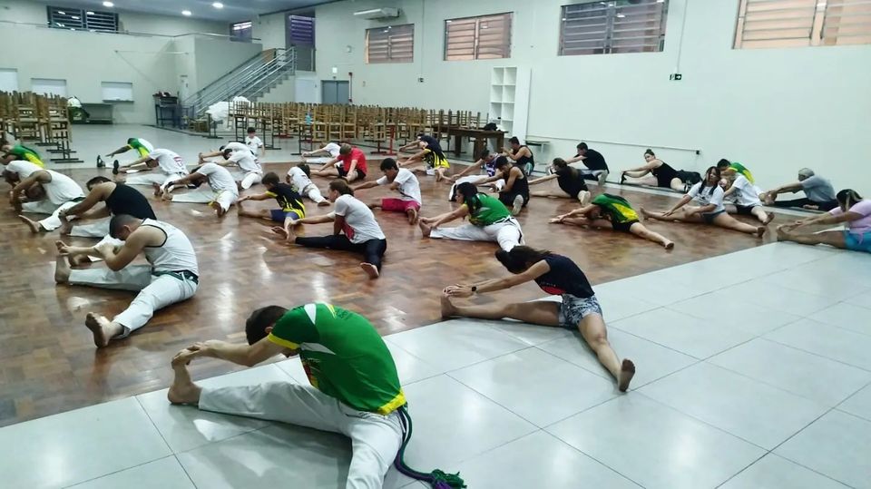 Oficinas de capoeira têm inscrições abertas