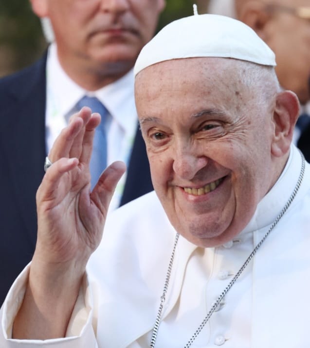 Papa Francisco falece aos 88 anos