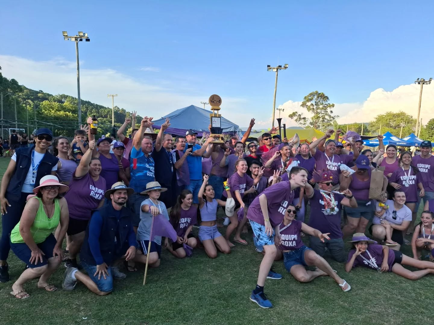 Equipe Roxa vence os Jogos Rurais 
