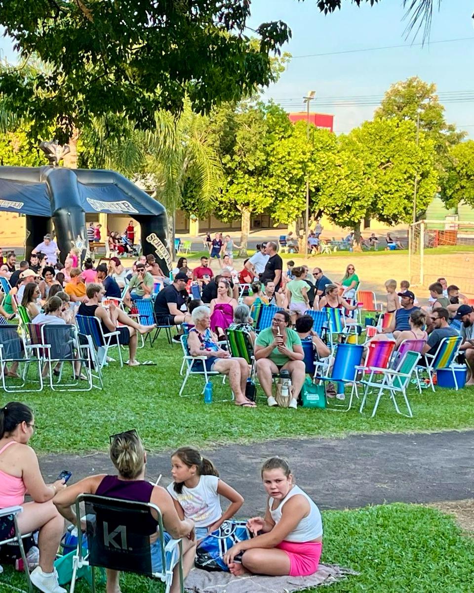 Hoje, dia 16, tem Domingo no Parque em Bom Princípio