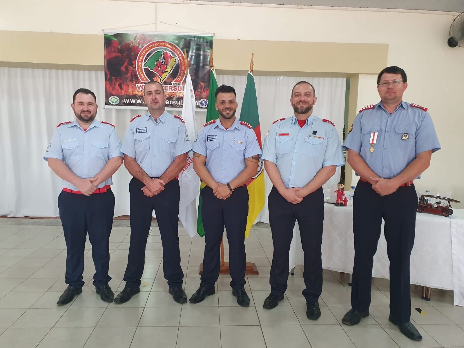 Comandante dos Bombeiros do Caí é reeleito presidente da associação estadual