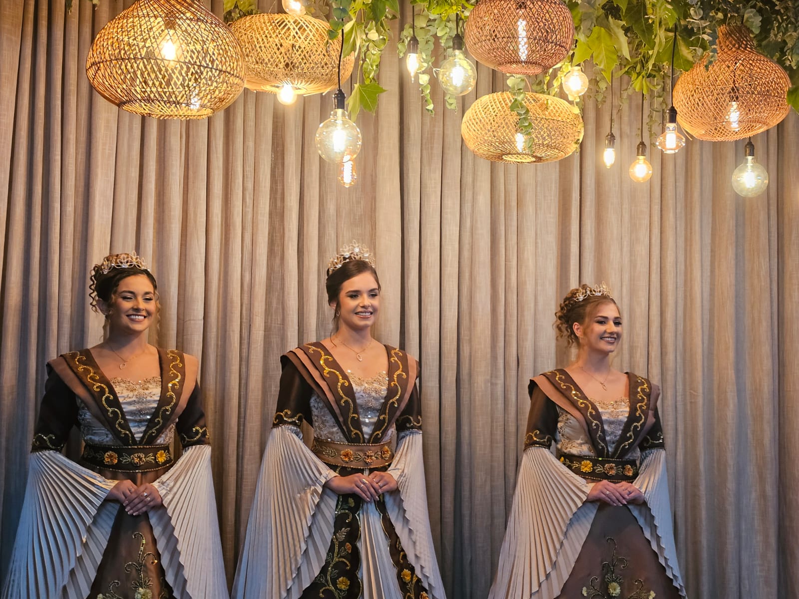 Expofesta inicia hoje com rodeio, desfile e shows