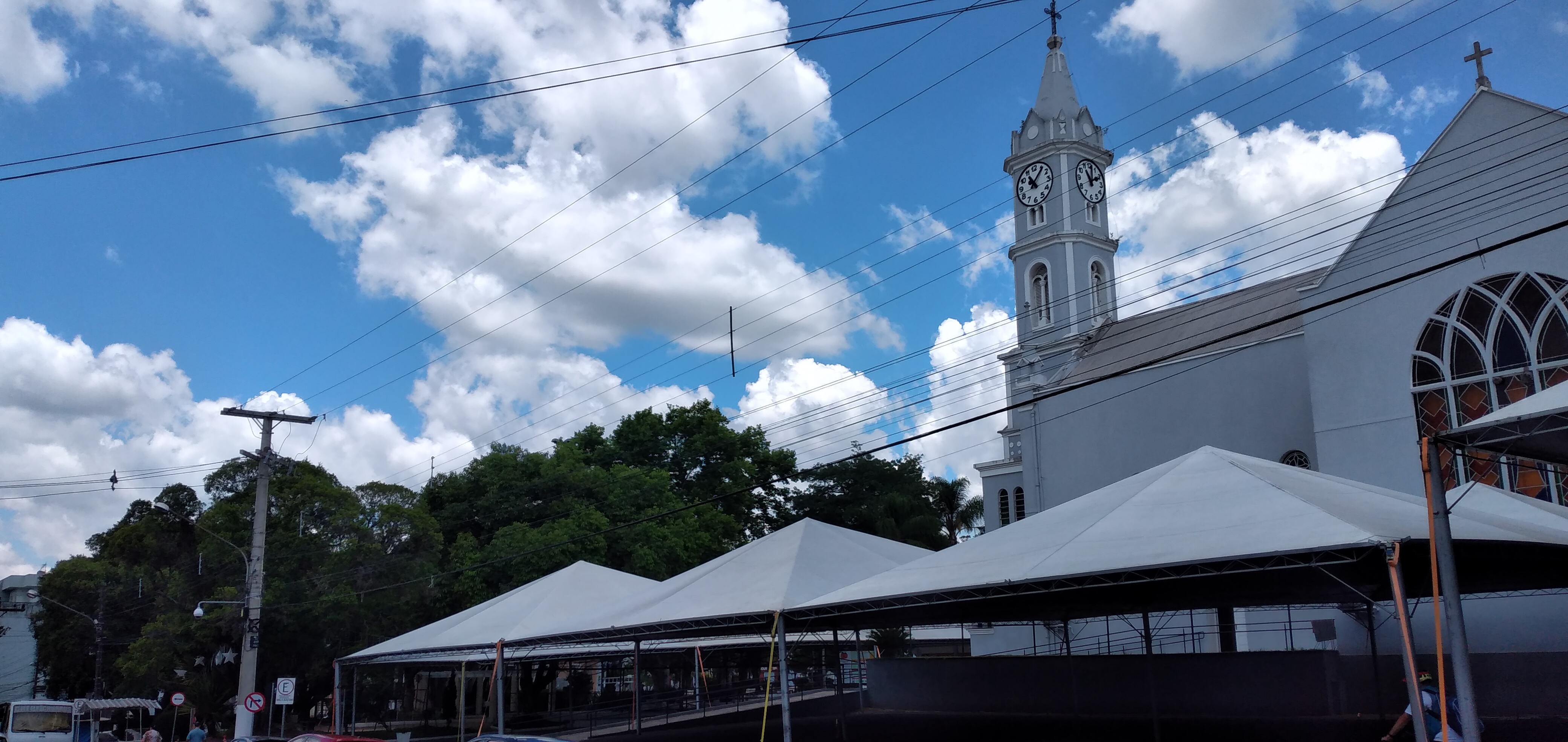 Estrutura da Festa de São Sebastião já ocupa Centro de Caí