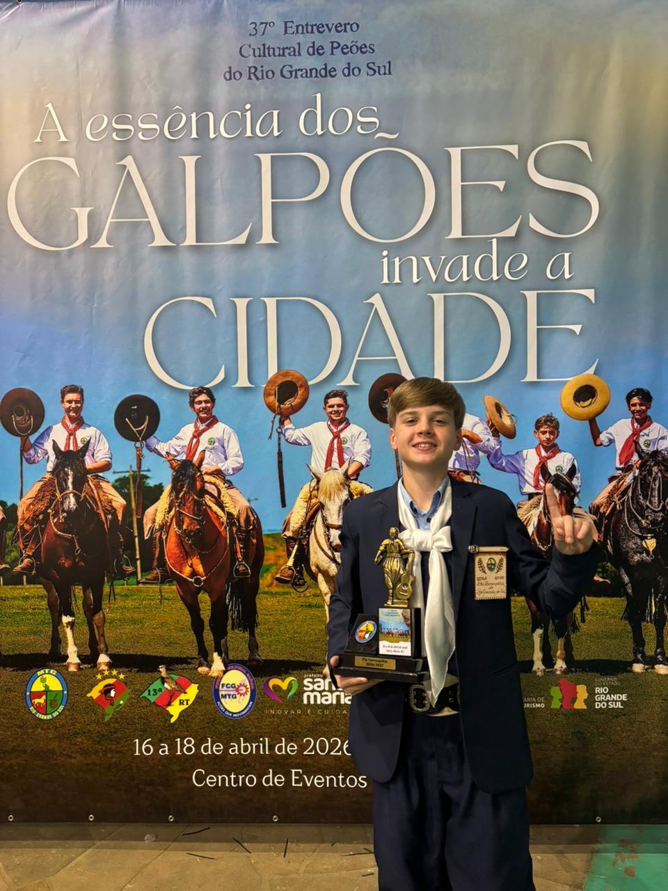 Piá Farroupilha: montenegrino conquista título estadual no Tradicionalismo