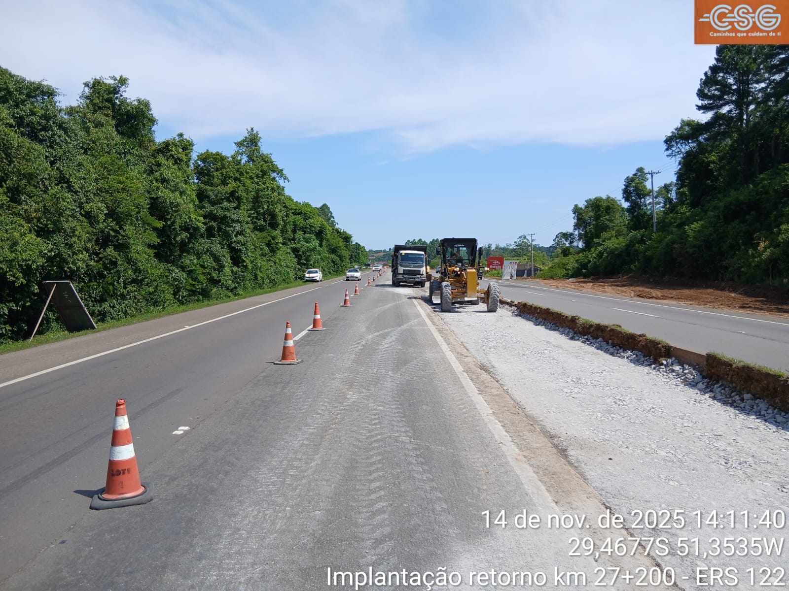 Obras no retorno no km 27,7 da ERS-122, em Bom Princípio
