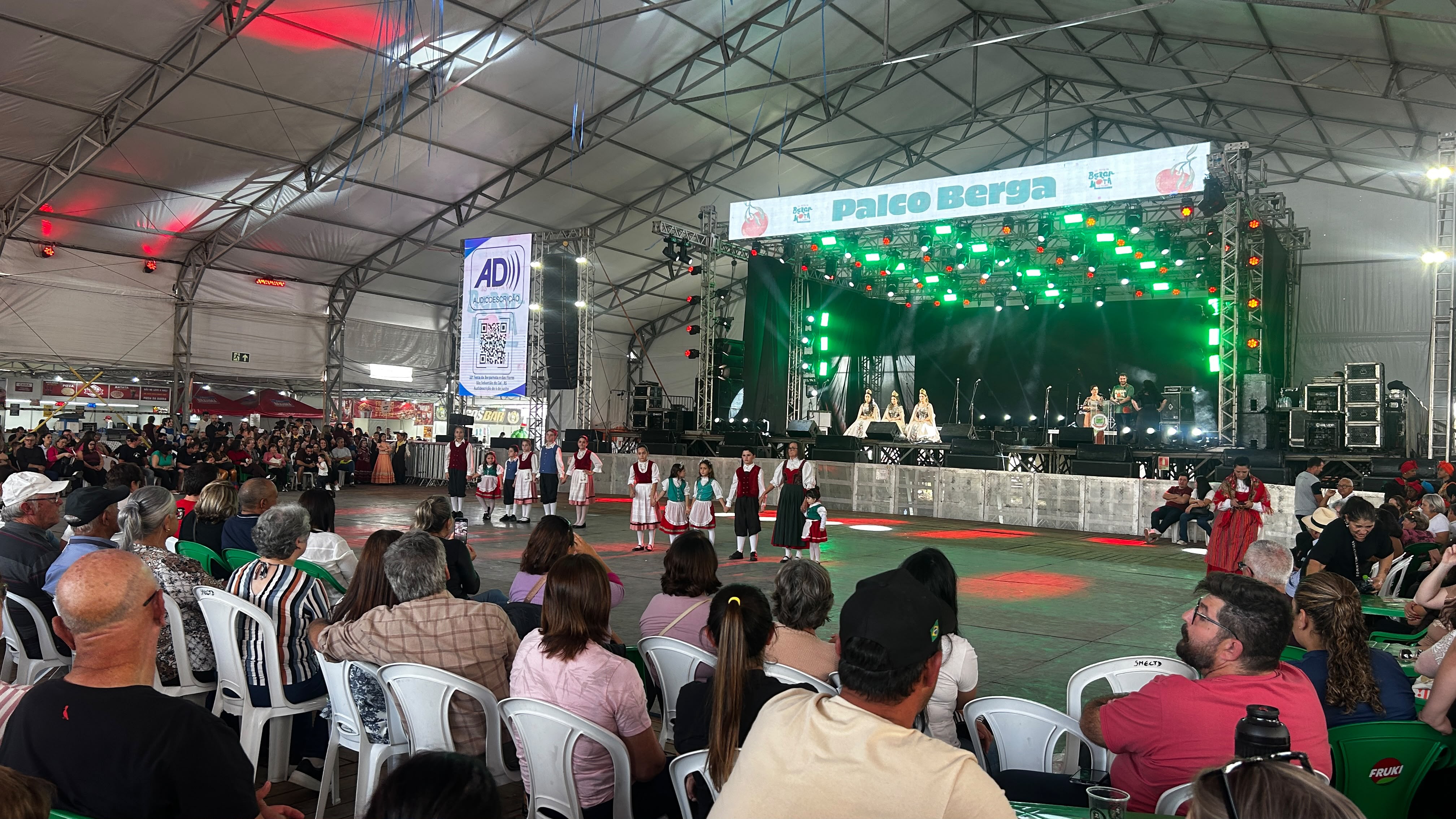 23ª Festa da Bergamota e das Flores chega ao último dia com sucesso de público e de vendas