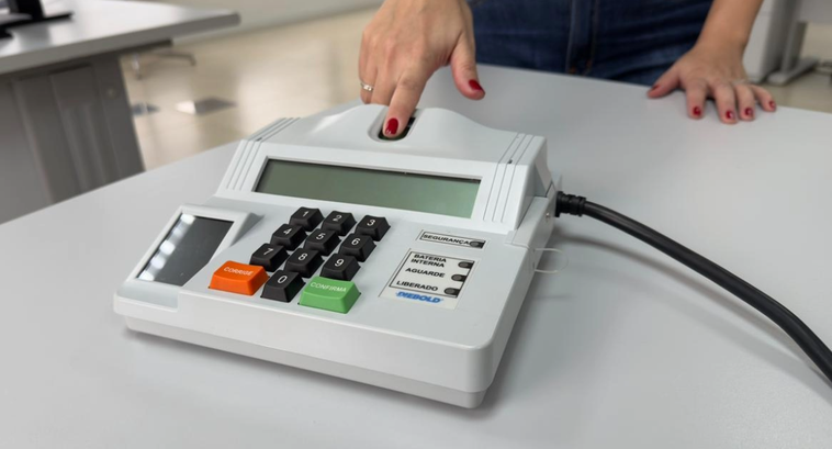 Últimos dias para regularizar o título de eleitor