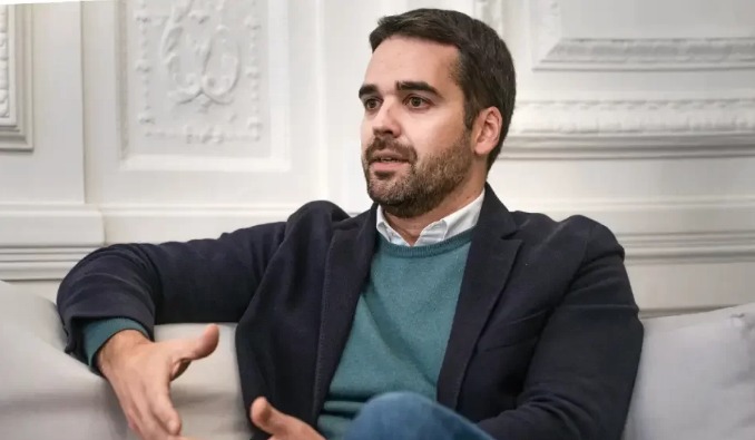 O ex-governador Eduardo Leite vai disputar a reeleição pelo Rio Grande do Sul.
