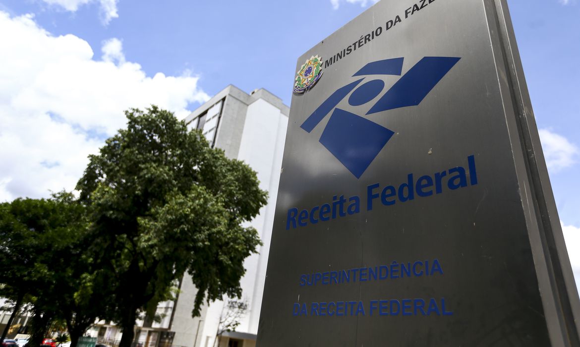 Receita Federal esclarece que não cobrará imposto por Pix