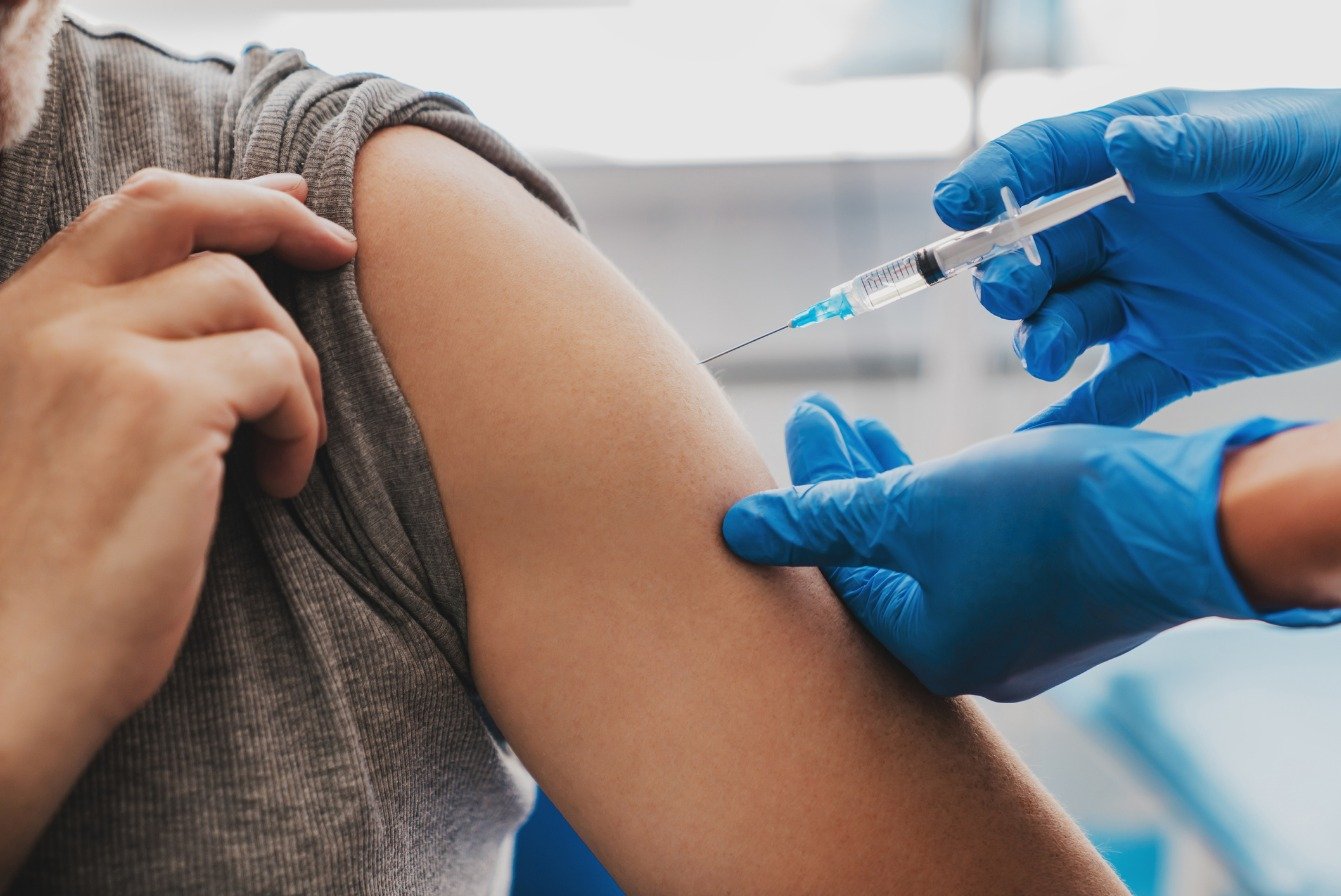 Proteja-se: Vacinação contra a gripe já começou em 2024!