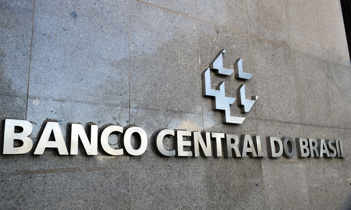 Taxa de juro tem redução para 14,25% ao ano
