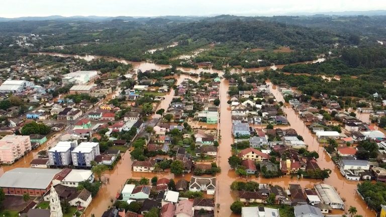 Tendência de piorar no fim do ano: El Niño deve provocar muita chuva e temporais