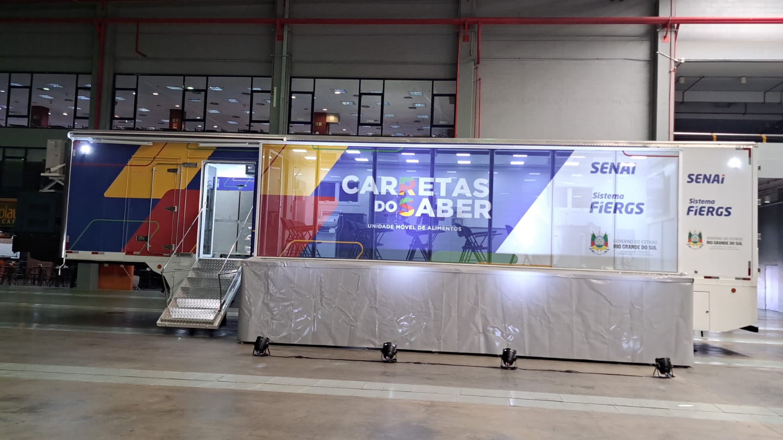 Bom Princípio é contemplado com formação da Carreta do Saber