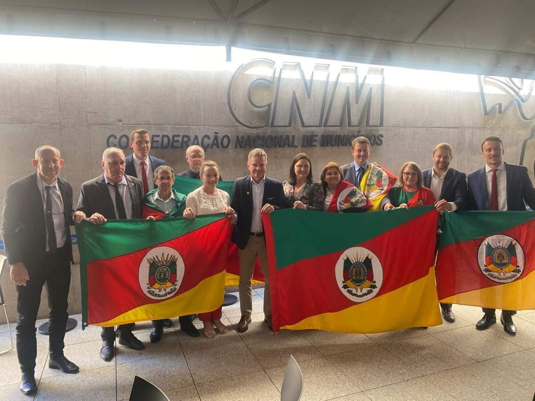 Prefeitos do Vale do Caí em Brasília se unem pela reconstrução