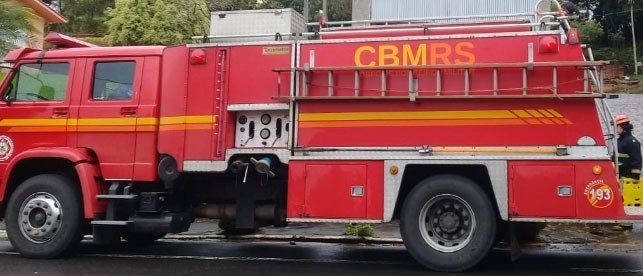 Idoso morre em incêndio