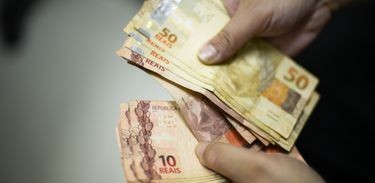 Brasileiros poderão receber remessas do exterior diretamente em reais