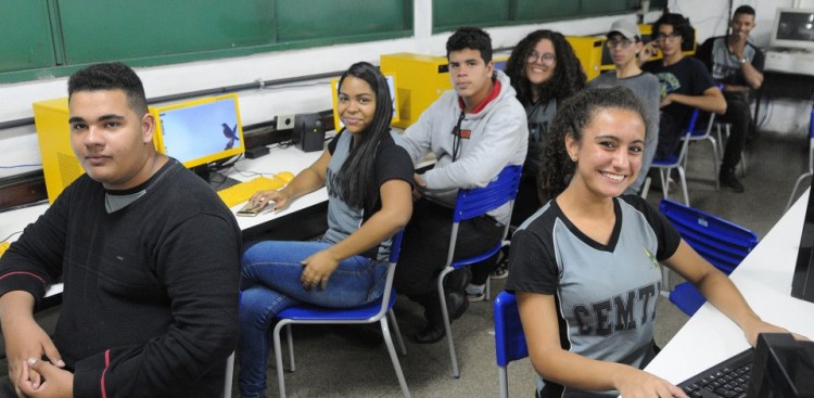 Base Nacional Comum Curricular está completa