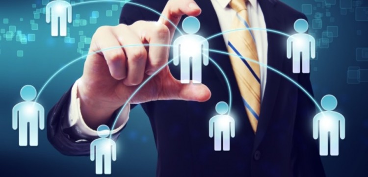Curso orienta donos de pequenos negócios a formar times vencedores