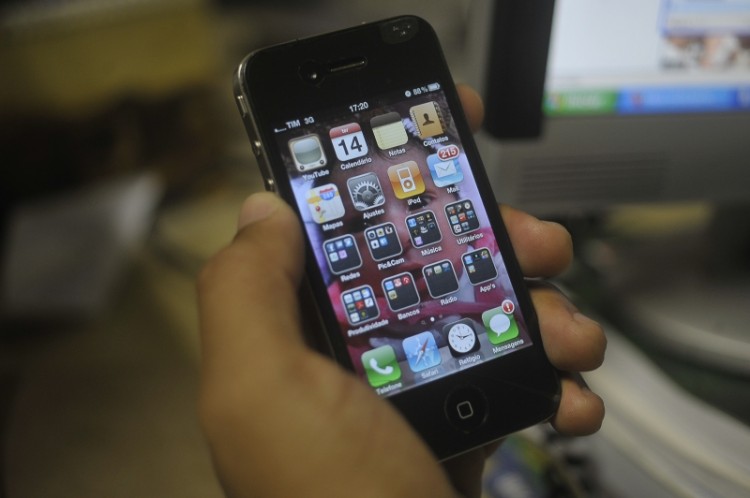 Brasil é 5º país em ranking de uso diário de celulares no mundo