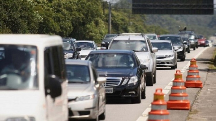 Editais do Detran notificam condutores sobre suspensão do direito de dirigir