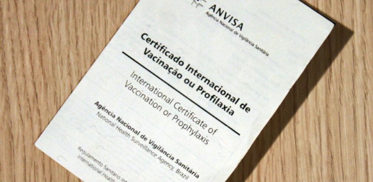 Certificado de vacinação começa a ser emitido pela internet