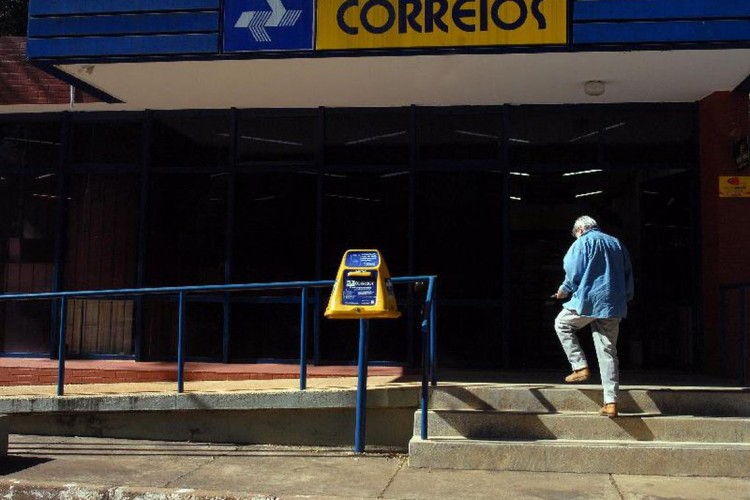 Correios operam com novos valores de serviços