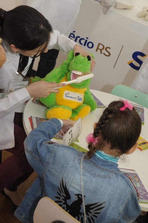 Sesc apresenta pesquisa com melhora da saúde bucal infantil no Estado