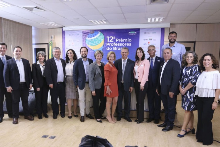Começam hoje as inscrições para o Prêmio Professores do Brasil