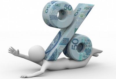 Juros do cartão de crédito passam de 410% ao ano