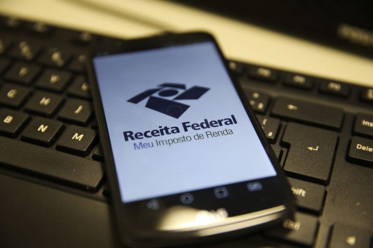 Receita abre consulta a segundo lote de restituição do Imposto de Renda