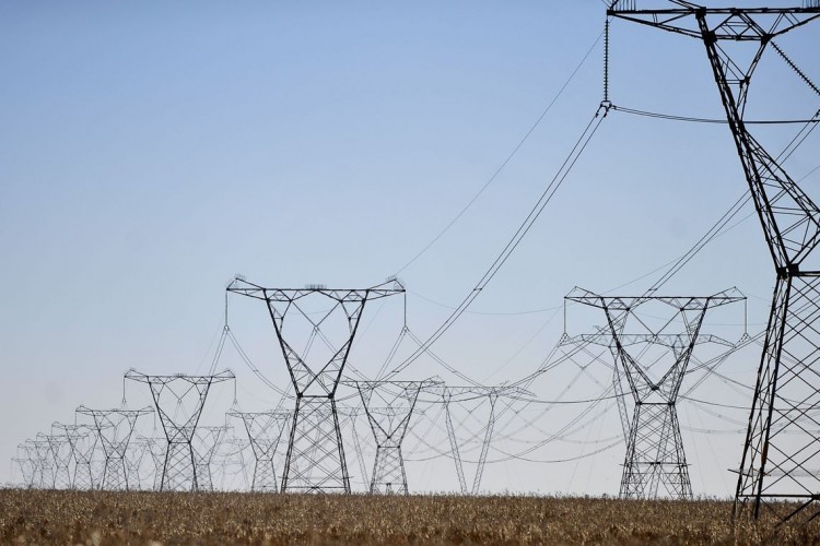 Aneel anuncia bandeira tarifária da cobrança de energia elétrica para agosto