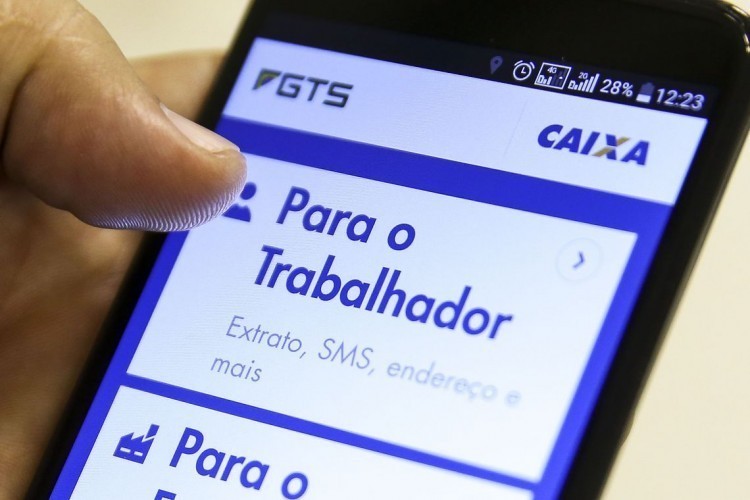 Anunciadas regras e prazos para saques do FGTS e cotas do PIS/Pasep