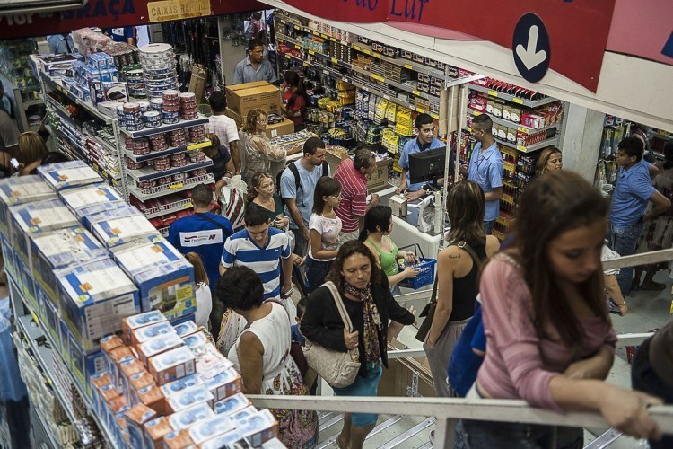 Vendas do Dia dos Pais devem crescer 2,1%, prevê CNC