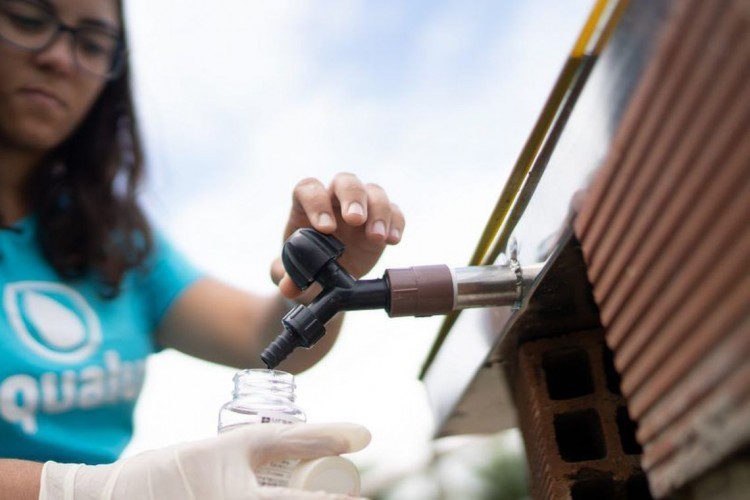 Com projeto para filtrar água, brasileira é a primeira a ganhar prêmio da ONU