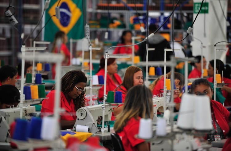 Setembro tem a maior criação de emprego formal para o mês desde 2013