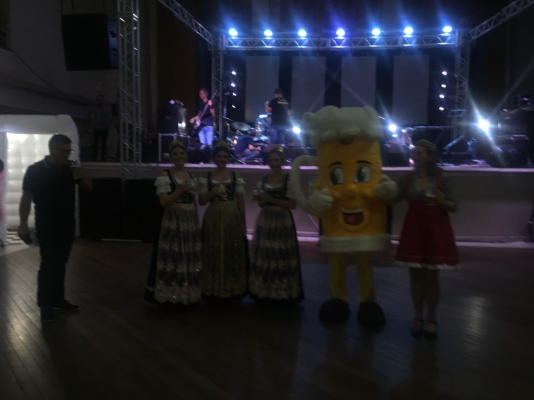 Socef apresenta o mascote do Festival do Chopp