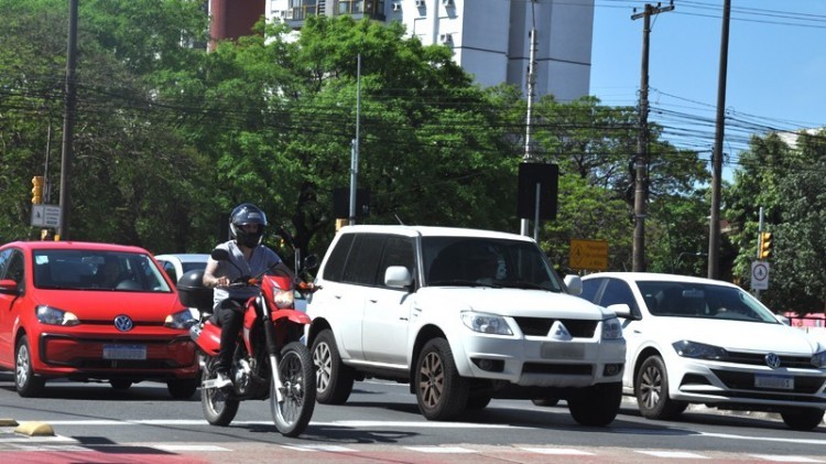 IPVA dos carros com placas final 5, 6 e 7 vence essa semana
