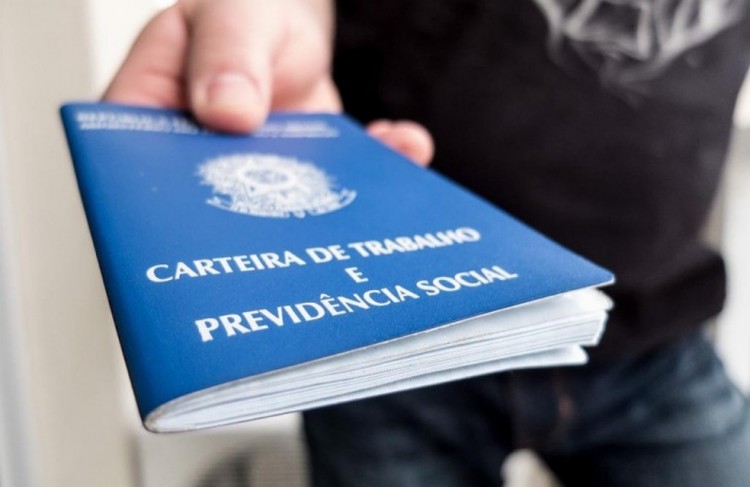 Brasil registra aumento no número de empregos formais em agosto