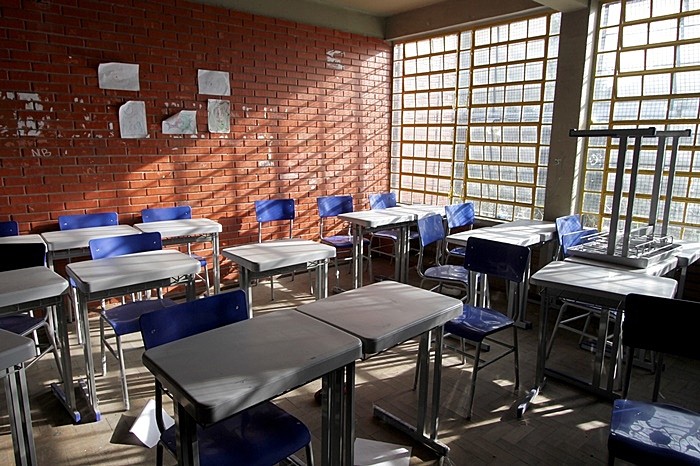 Porto Alegre autoriza volta às aulas a partir desta segunda-feira