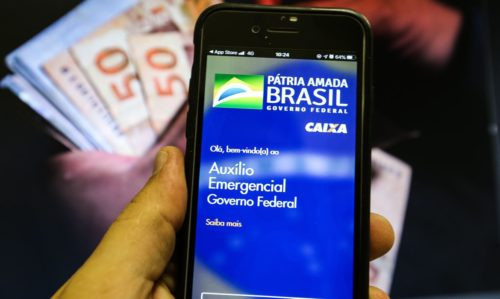 Auxílio Emergencial deverá seguir em 2021