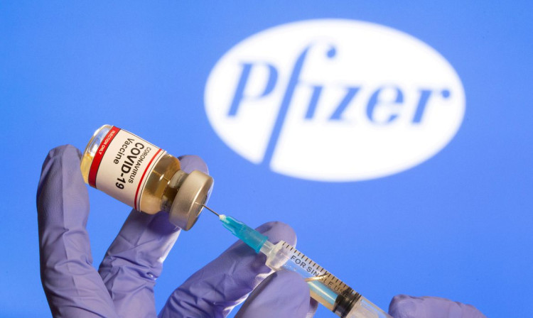 Vacina da Pfizer recebe registro definitivo da Anvisa