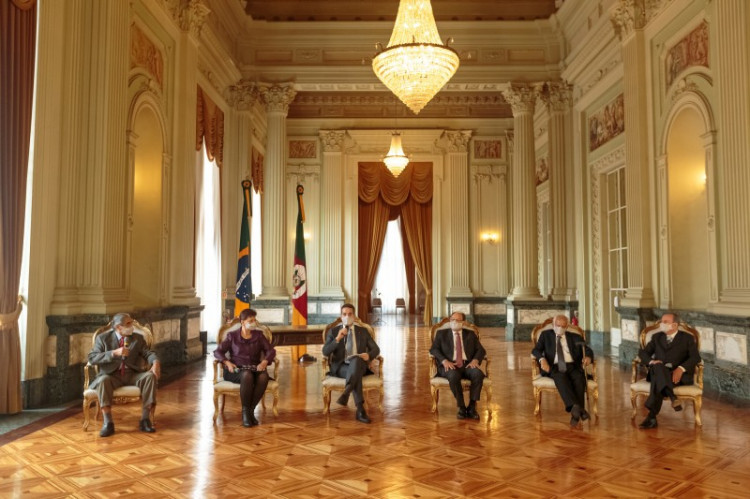 Palácio Piratini completa 100 anos de inauguração