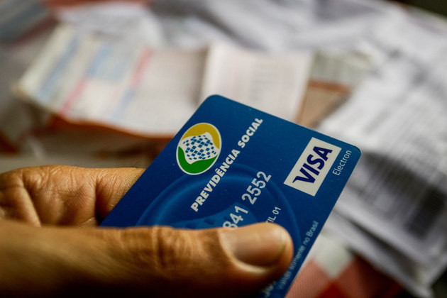 Prova de vida dos segurados do INSS é suspensa até o fim do ano