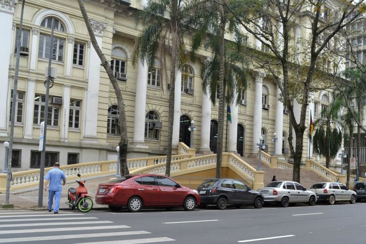 Acordo da dívida representa R$ 4,6 bilhões de alívio nas contas públicas do RS até 2018